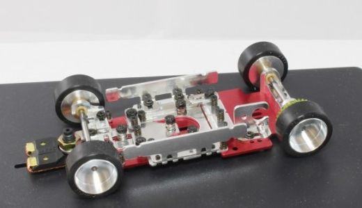 Komplettfahrwerk Super32 Red Devil m.Super-Magneten u.Ø2,38mm Achsen f.13D Motor