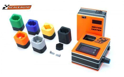 Motor Tester SCALEAUTO Motor-Einlaufgerät inkl. Adaptersatz für alle gängigen Slotcar-Motortypen — Zur Kontrolle und optimalem Einlaufen des Motors mit Drehzahlanzeige